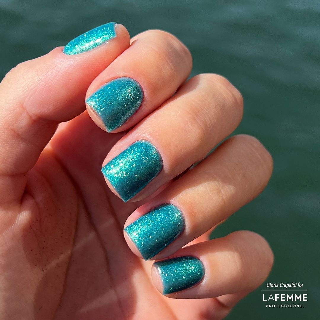 Uñas azules diseño profesional esmalte semipermanente