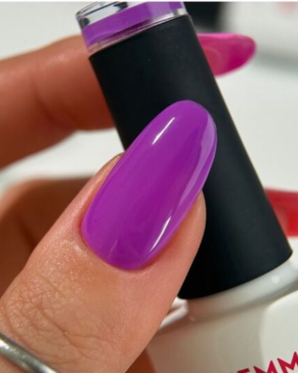 Esmalte Semipermanente Violeta H230