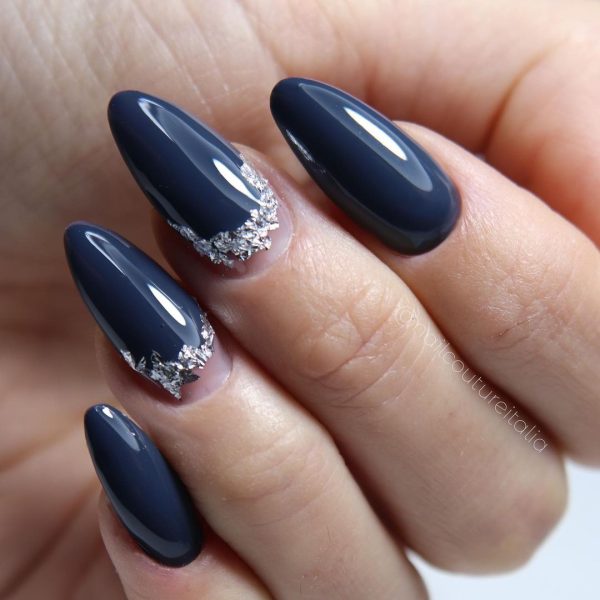 Uñas Azul Oscuro