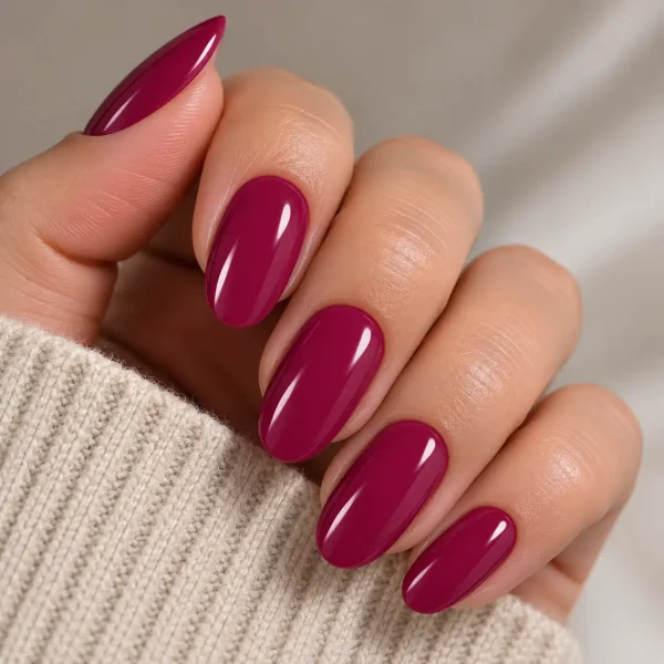 Esmalte Semipermanente Berenjena H197 8g La Femme